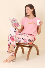 "Smile" Glitter Printed T-shirt